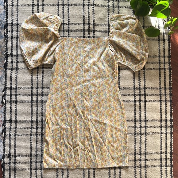 Zara floral puff sleeve fitted heart neckline mini dress - Picture 4 of 7